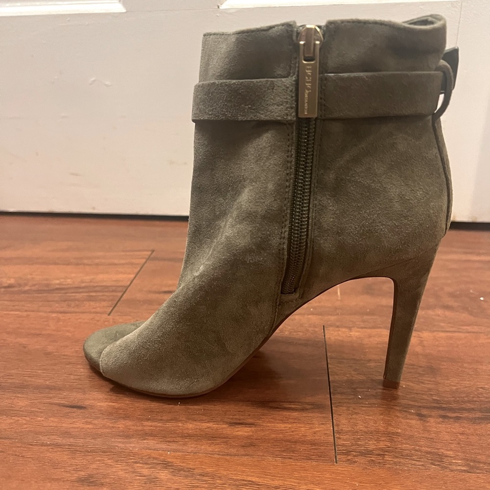 BCBG Heels